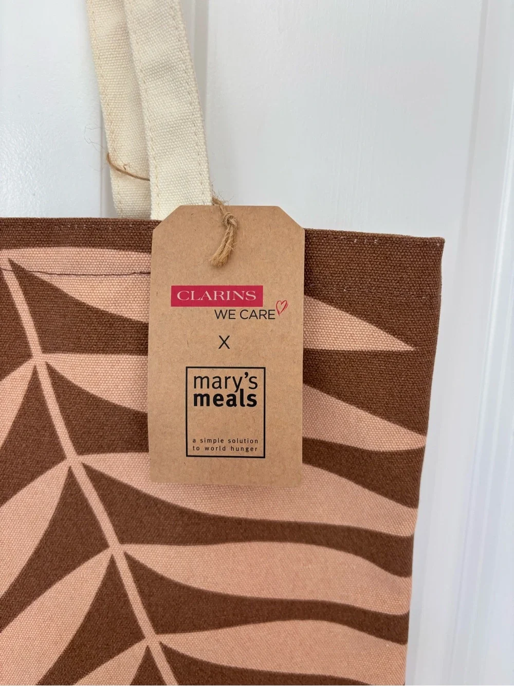 Clarins 🌿nwt canvas
